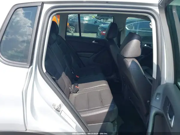 WVGAV7AX7GW557260 2016 VOLKSWAGEN TIGUAN - Image 8