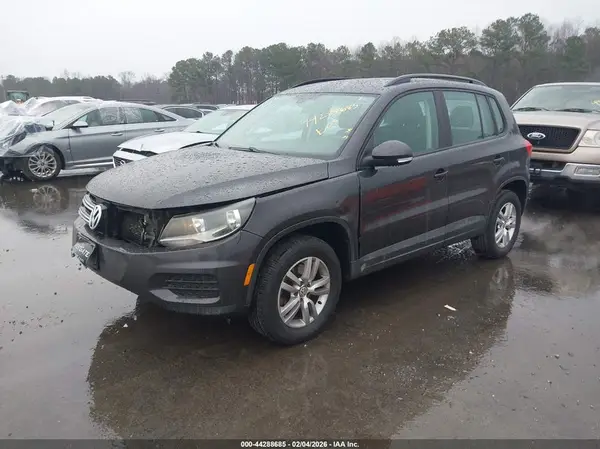 WVGAV7AX7GW558831 2016 VOLKSWAGEN TIGUAN - Image 2