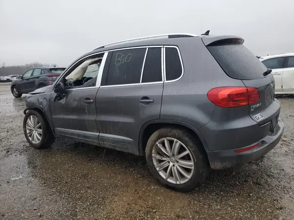 WVGAV7AX7GW561941 2016 VOLKSWAGEN TIGUAN - Image 2