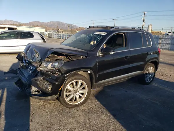 WVGAV7AX7GW579503 2016 VOLKSWAGEN TIGUAN - Image 1
