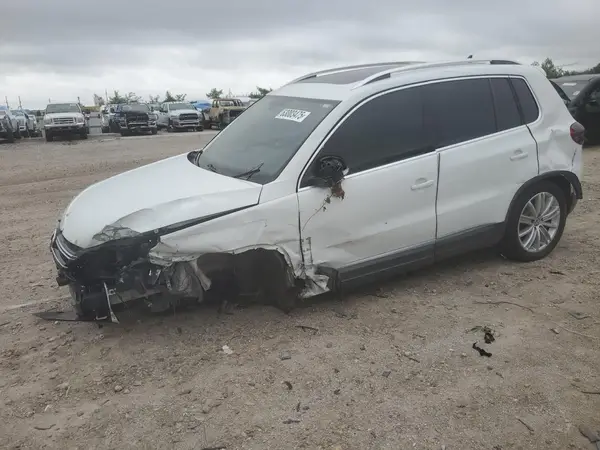 WVGAV7AX7GW583485 2016 VOLKSWAGEN TIGUAN - Image 1