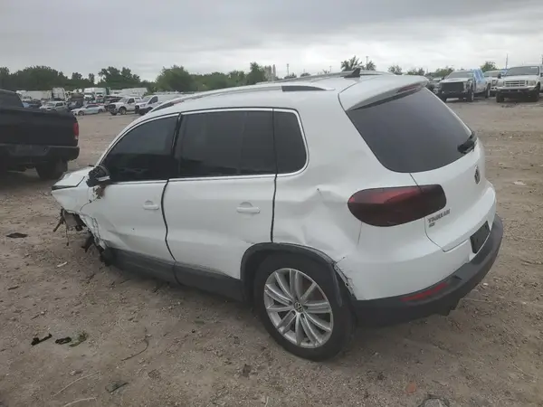 WVGAV7AX7GW583485 2016 VOLKSWAGEN TIGUAN - Image 2