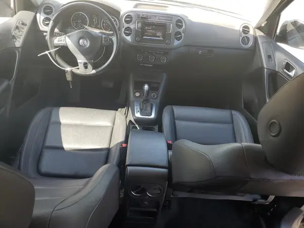 WVGAV7AX7GW587682 2016 VOLKSWAGEN TIGUAN - Image 8