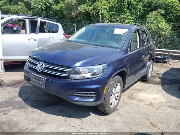 WVGAV7AX7GW591876 2016 VOLKSWAGEN TIGUAN - Image 2