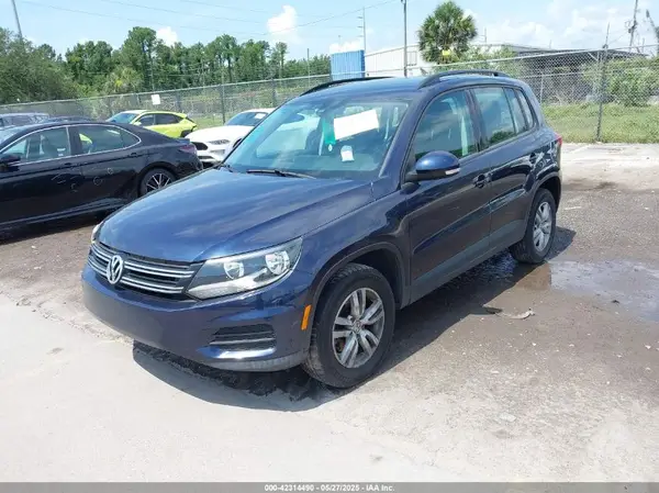 WVGAV7AX7GW599475 2016 VOLKSWAGEN TIGUAN - Image 2