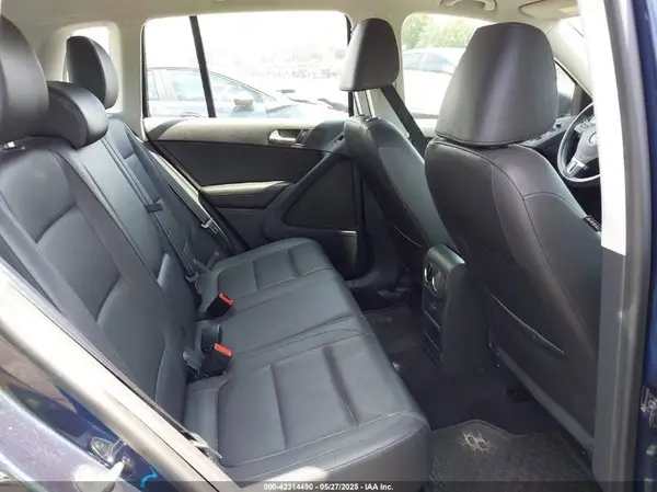 WVGAV7AX7GW599475 2016 VOLKSWAGEN TIGUAN - Image 8
