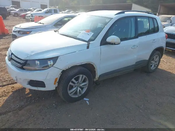 WVGAV7AX7GW601547 2016 VOLKSWAGEN TIGUAN - Image 2