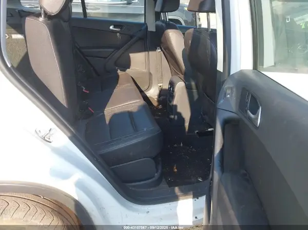 WVGAV7AX7GW601547 2016 VOLKSWAGEN TIGUAN - Image 8