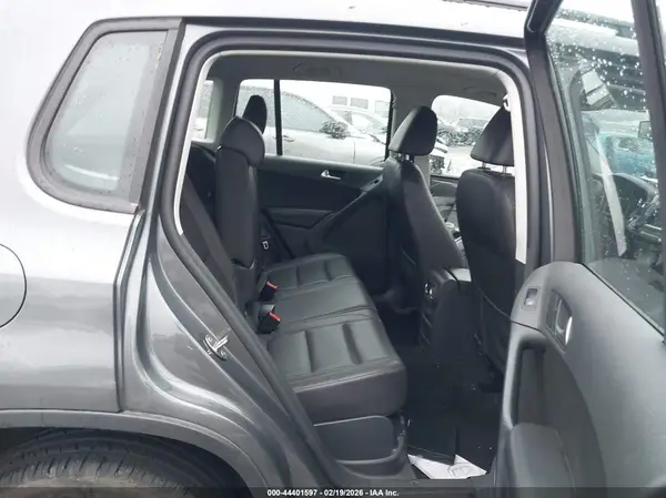 WVGAV7AX7GW611382 2016 VOLKSWAGEN TIGUAN - Image 8