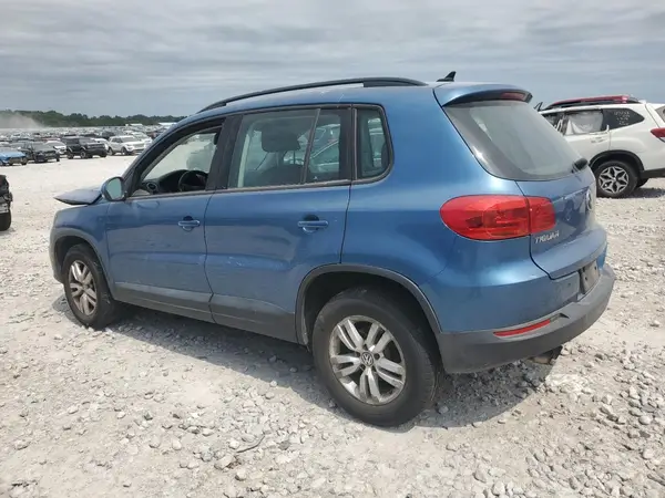 WVGAV7AX7HK002222 2017 VOLKSWAGEN TIGUAN - Image 2