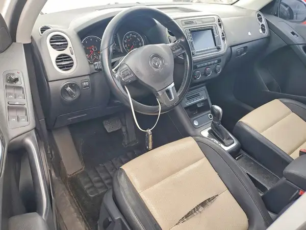 WVGAV7AX7HK012393 2017 VOLKSWAGEN TIGUAN - Image 8