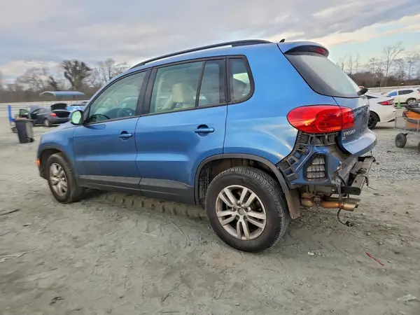 WVGAV7AX7HK014080 2017 VOLKSWAGEN TIGUAN - Image 2