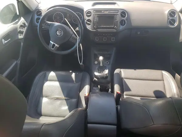 WVGAV7AX7HK017674 2017 VOLKSWAGEN TIGUAN - Image 8
