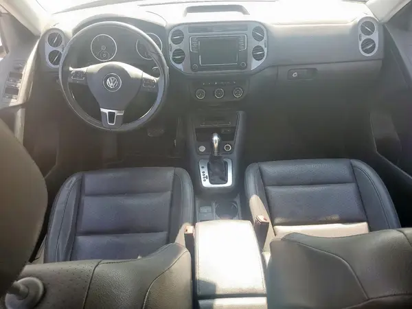 WVGAV7AX7HK033776 2017 VOLKSWAGEN TIGUAN - Image 8