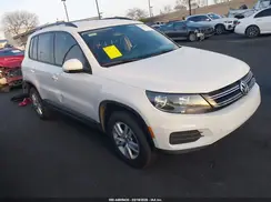 WVGAV7AX7HK041831 2017 VOLKSWAGEN TIGUAN