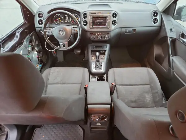 WVGAV7AX7HK042994 2017 VOLKSWAGEN TIGUAN - Image 8