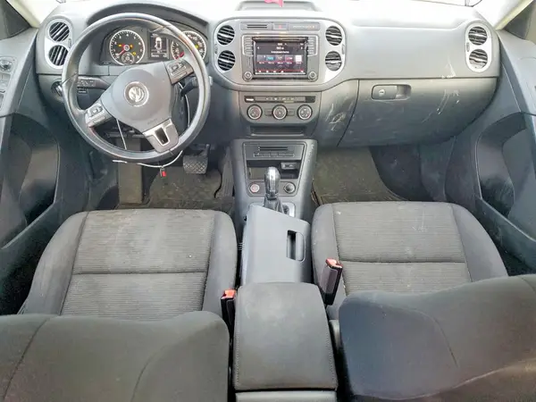 WVGAV7AX7HK049864 2017 VOLKSWAGEN TIGUAN - Image 8
