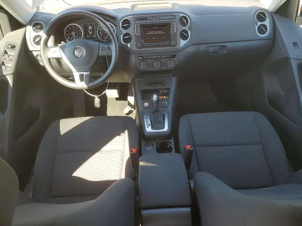 WVGAV7AX7HK054272 2017 VOLKSWAGEN TIGUAN - Image 8