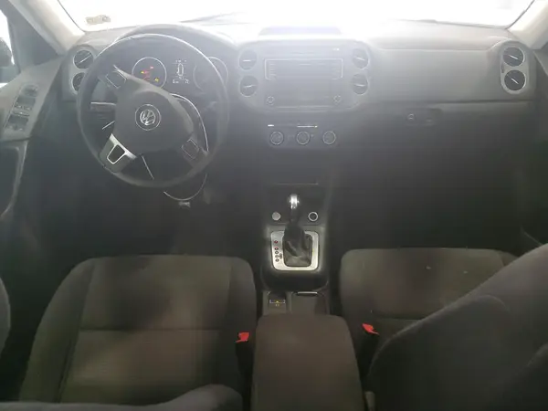 WVGAV7AX7HK054627 2017 VOLKSWAGEN TIGUAN - Image 8