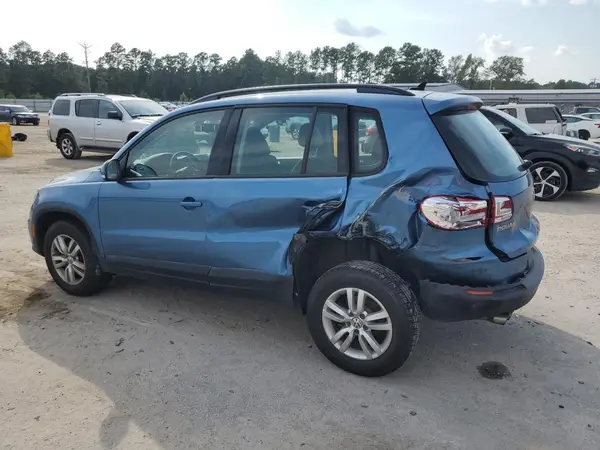 WVGAV7AX7HW503183 2017 VOLKSWAGEN TIGUAN - Image 2