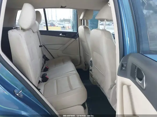 WVGAV7AX7HW503846 2017 VOLKSWAGEN TIGUAN - Image 8