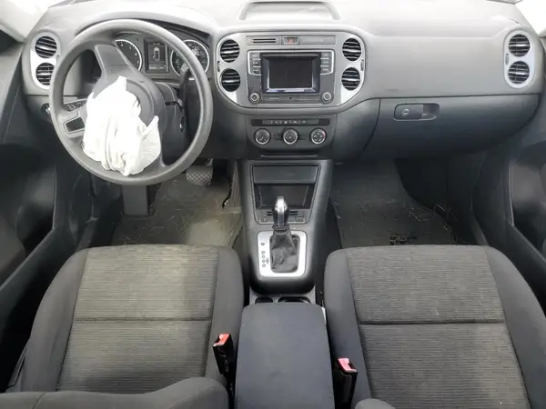 WVGAV7AX7JK001495 2018 VOLKSWAGEN TIGUAN - Image 8