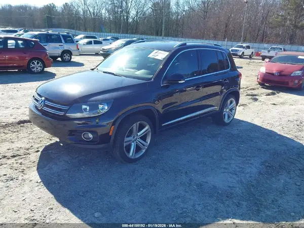WVGAV7AX8GW073811 2016 VOLKSWAGEN TIGUAN - Image 2