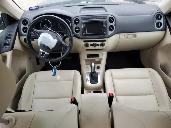 WVGAV7AX8GW502249 2016 VOLKSWAGEN TIGUAN - Image 8