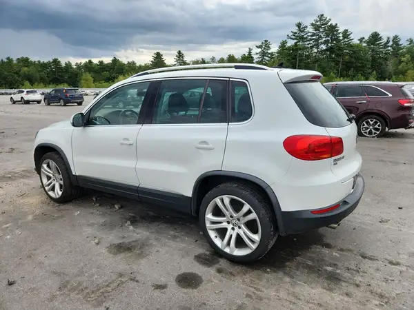 WVGAV7AX8GW505619 2016 VOLKSWAGEN TIGUAN - Image 2