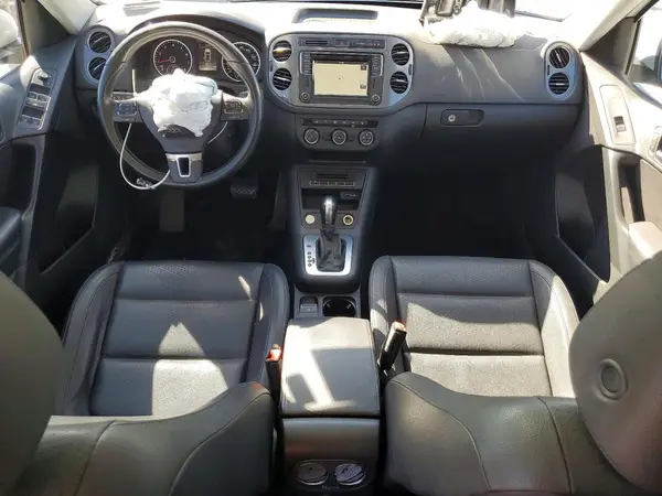 WVGAV7AX8GW506480 2016 VOLKSWAGEN TIGUAN - Image 8