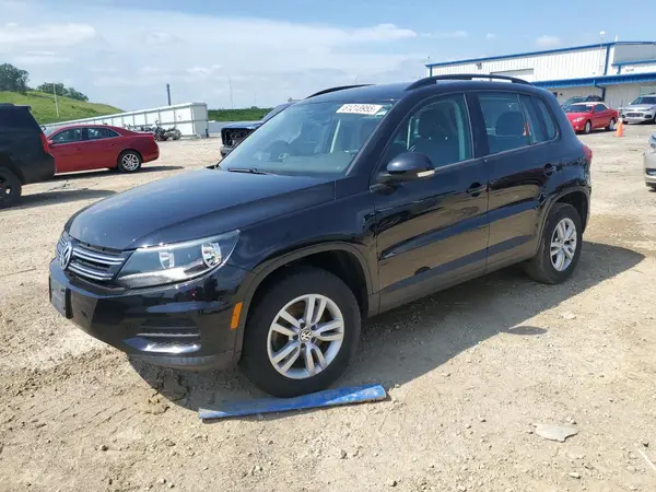 WVGAV7AX8GW528527 2016 VOLKSWAGEN TIGUAN - Image 1