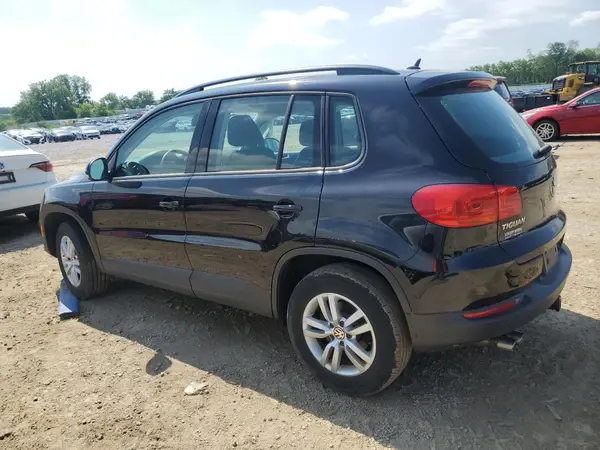 WVGAV7AX8GW528527 2016 VOLKSWAGEN TIGUAN - Image 2