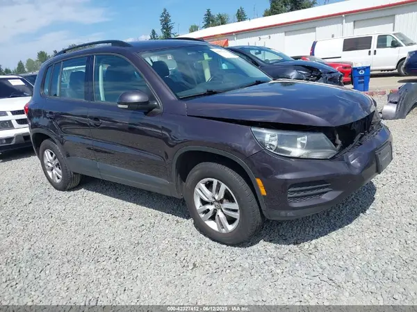 WVGAV7AX8GW539415 2016 VOLKSWAGEN TIGUAN - Image 1