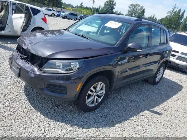 WVGAV7AX8GW539415 2016 VOLKSWAGEN TIGUAN - Image 2