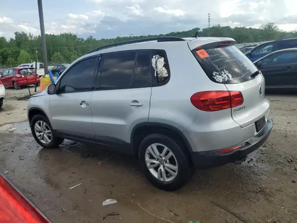 WVGAV7AX8GW556232 2016 VOLKSWAGEN TIGUAN - Image 2