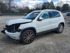 WVGAV7AX8GW562113 2016 VOLKSWAGEN TIGUAN