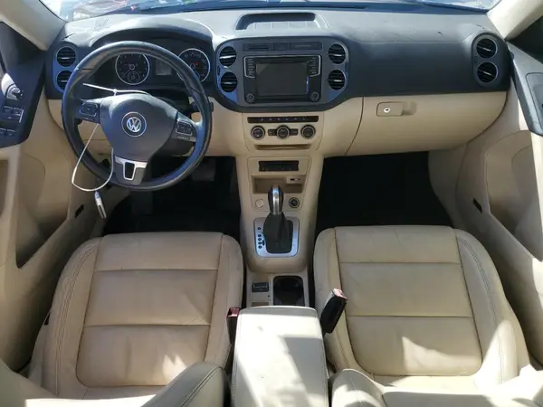 WVGAV7AX8GW577047 2016 VOLKSWAGEN TIGUAN - Image 8