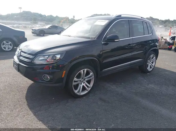 WVGAV7AX8GW577081 2016 VOLKSWAGEN TIGUAN - Image 2