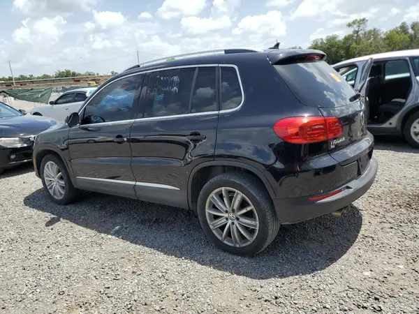 WVGAV7AX8GW581356 2016 VOLKSWAGEN TIGUAN - Image 2