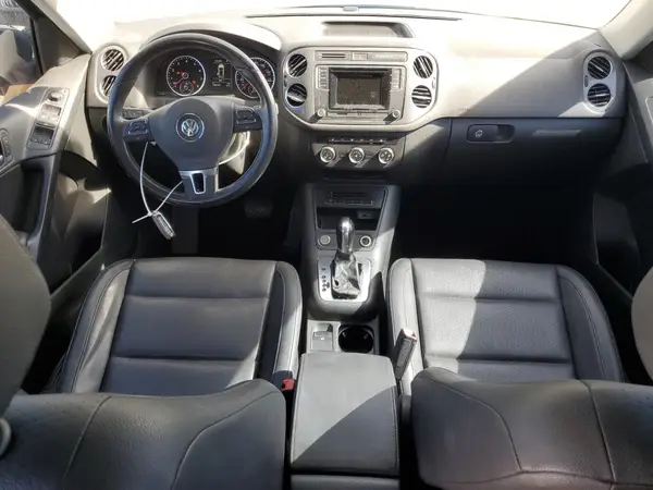 WVGAV7AX8GW583883 2016 VOLKSWAGEN TIGUAN - Image 8