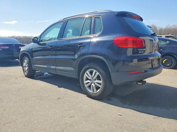 WVGAV7AX8GW597220 2016 VOLKSWAGEN TIGUAN - Image 2