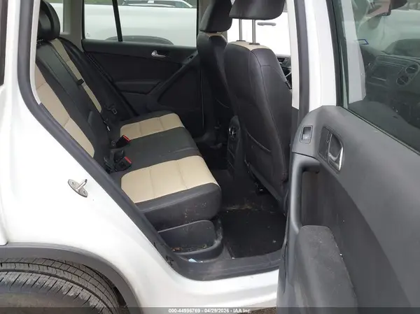 WVGAV7AX8GW597864 2016 VOLKSWAGEN TIGUAN - Image 8