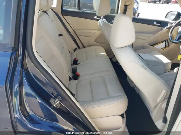 WVGAV7AX8GW602707 2016 VOLKSWAGEN TIGUAN - Image 8