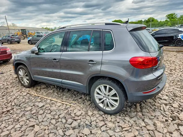 WVGAV7AX8GW602948 2016 VOLKSWAGEN TIGUAN - Image 2
