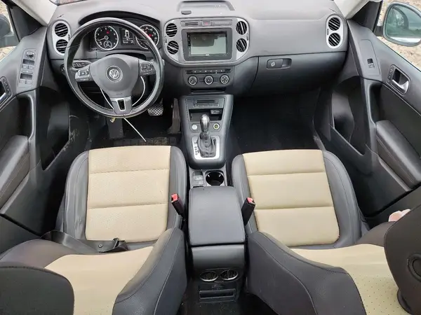 WVGAV7AX8GW602948 2016 VOLKSWAGEN TIGUAN - Image 8