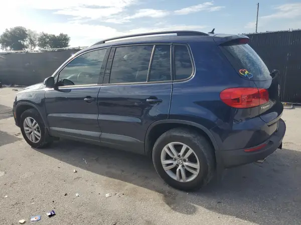 WVGAV7AX8GW611844 2016 VOLKSWAGEN TIGUAN - Image 2