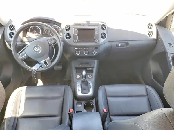 WVGAV7AX8HK014296 2017 VOLKSWAGEN TIGUAN - Image 8