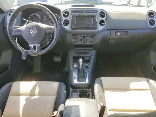 WVGAV7AX8HK018624 2017 VOLKSWAGEN TIGUAN - Image 8
