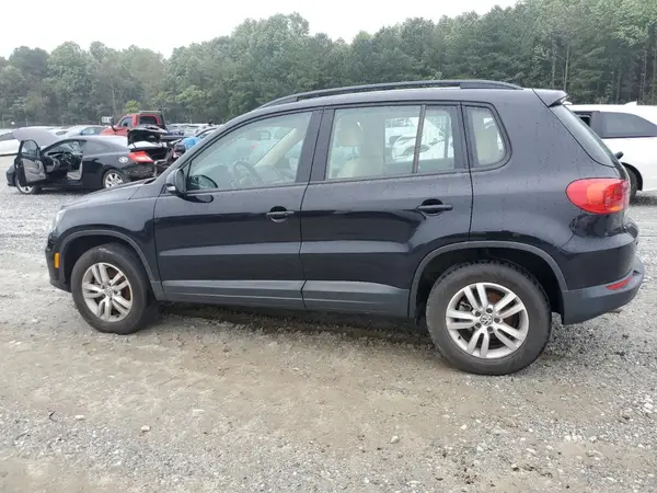 WVGAV7AX8HK025332 2017 VOLKSWAGEN TIGUAN - Image 2