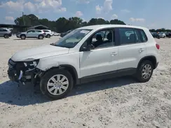 WVGAV7AX8HK048819 2017 VOLKSWAGEN TIGUAN